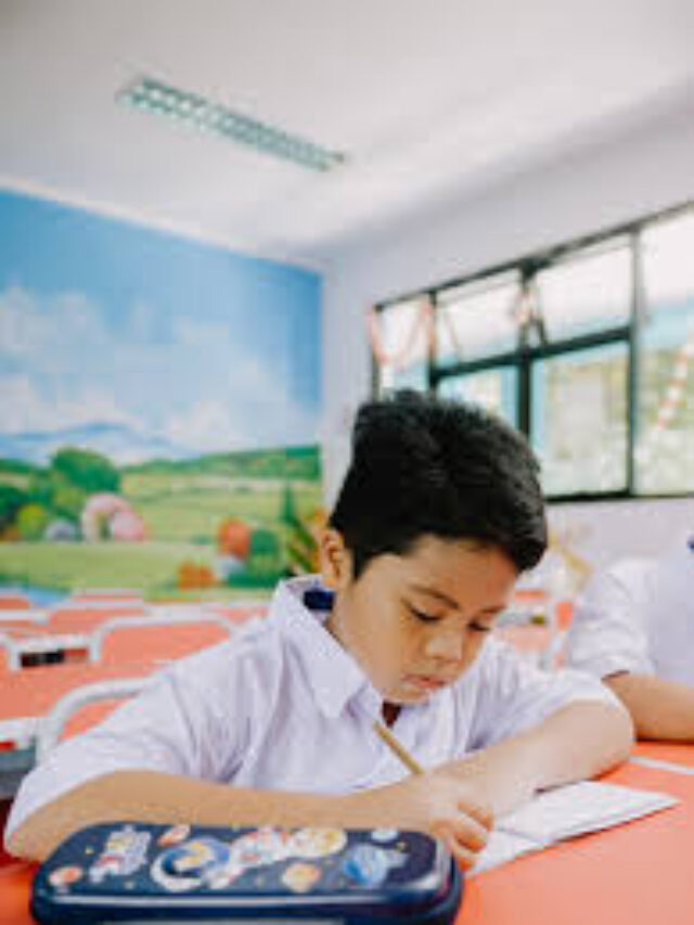 6 effective writing habits that every student must master to score well in exams